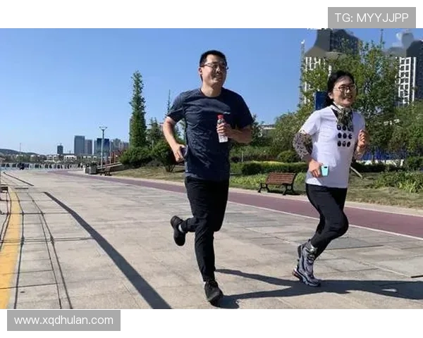 重庆攀岩队心理素质揭秘：挑战极限与自我超越的心路历程